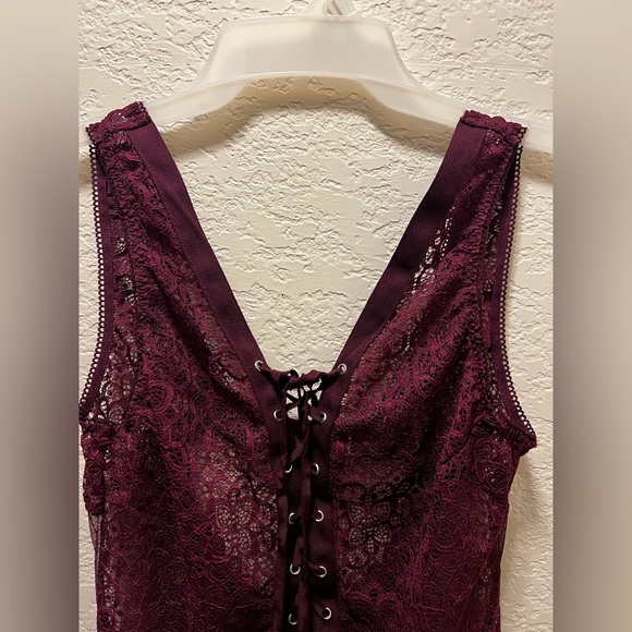 *** PRICE DROPPED $5 *** PreLoved Victoria’s Secrets Bodysuit - Picture 3 of 6